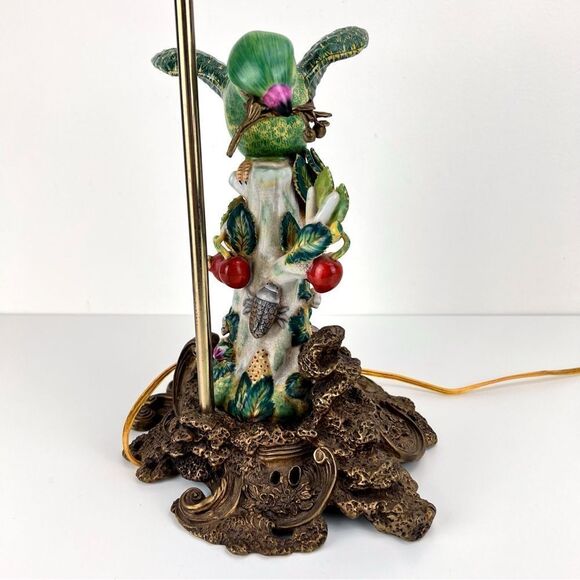 United Wilson Parrot Hand Painted Porcelain Table Lamp on Bronze Bases 1897 - Picture 3 of 16